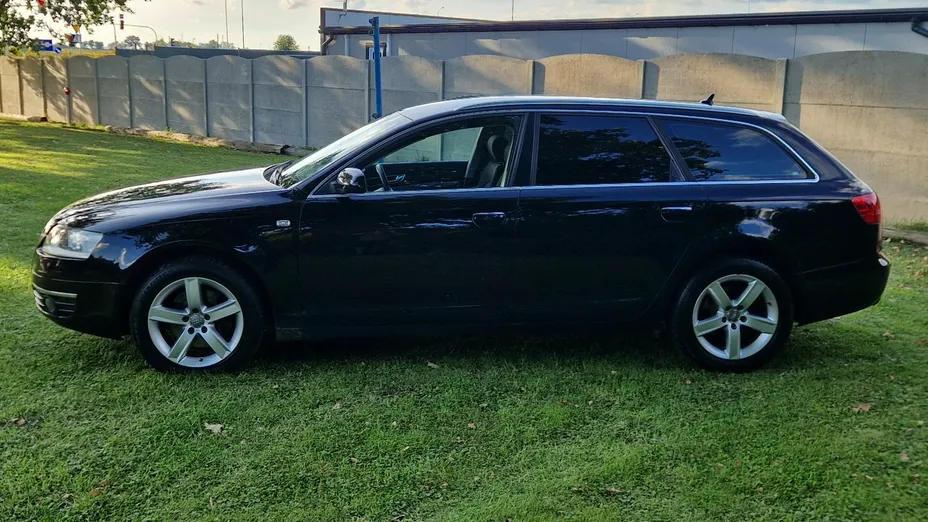 AUDI A6 Avant -
