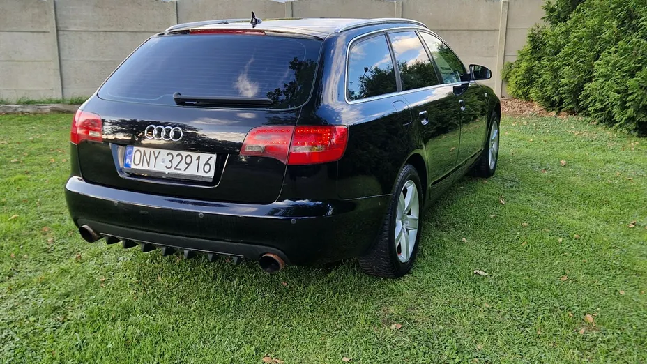 AUDI A6 Avant -