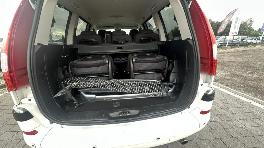 CITROEN C8 -