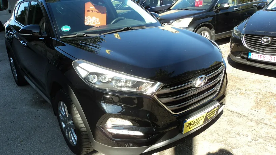 HYUNDAI Tucson -