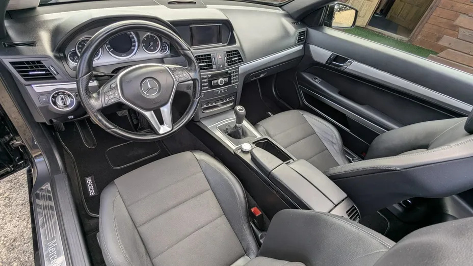 MERCEDES-BENZ E Klasa -