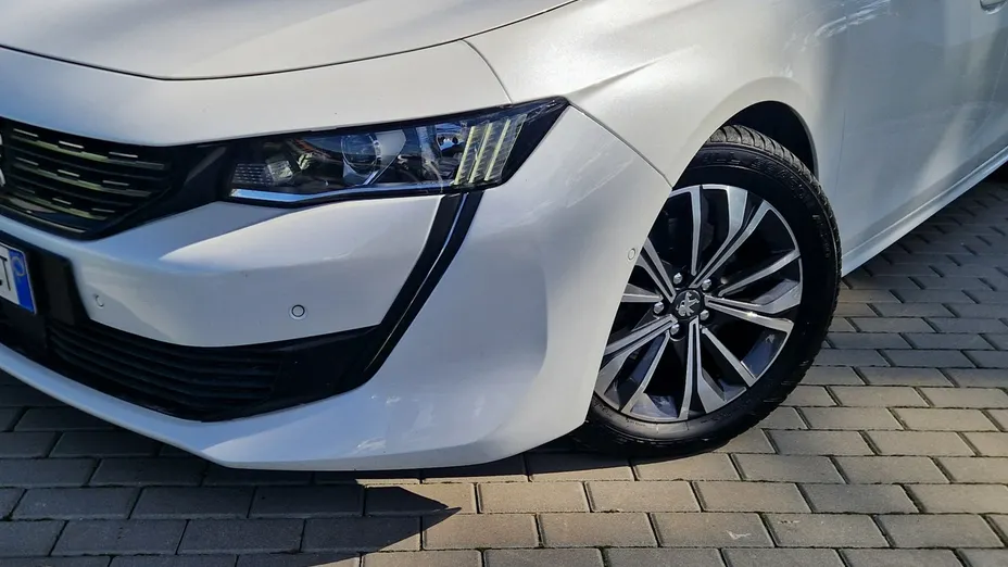PEUGEOT 508 -