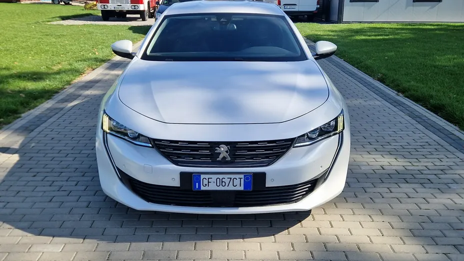 PEUGEOT 508 -