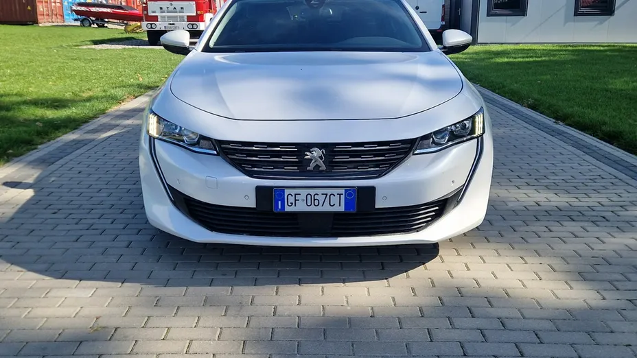 PEUGEOT 508 -