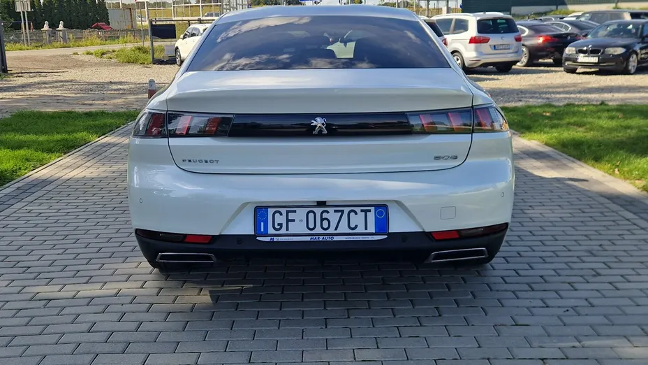 PEUGEOT 508 -