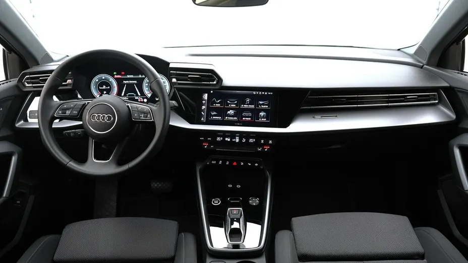 AUDI A3 Limousine -