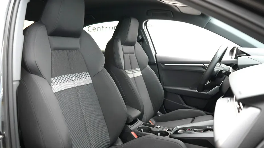 AUDI A3 Limousine -