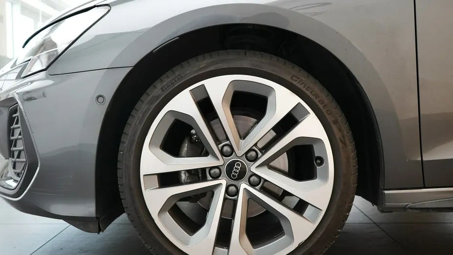AUDI A3 Limousine -