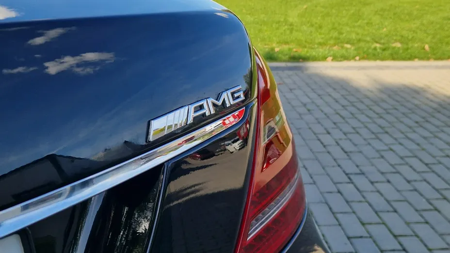 MERCEDES-BENZ S Klasa -
