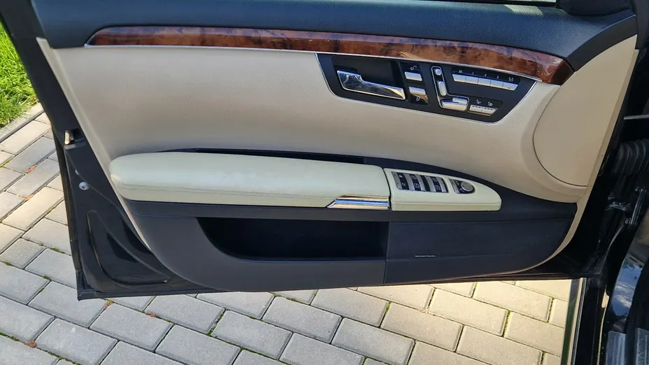 MERCEDES-BENZ S Klasa -