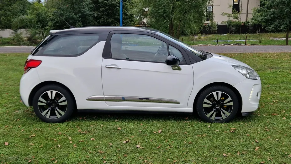 CITROEN DS3 -