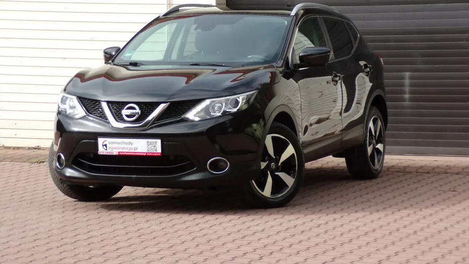 NISSAN Qashqai -