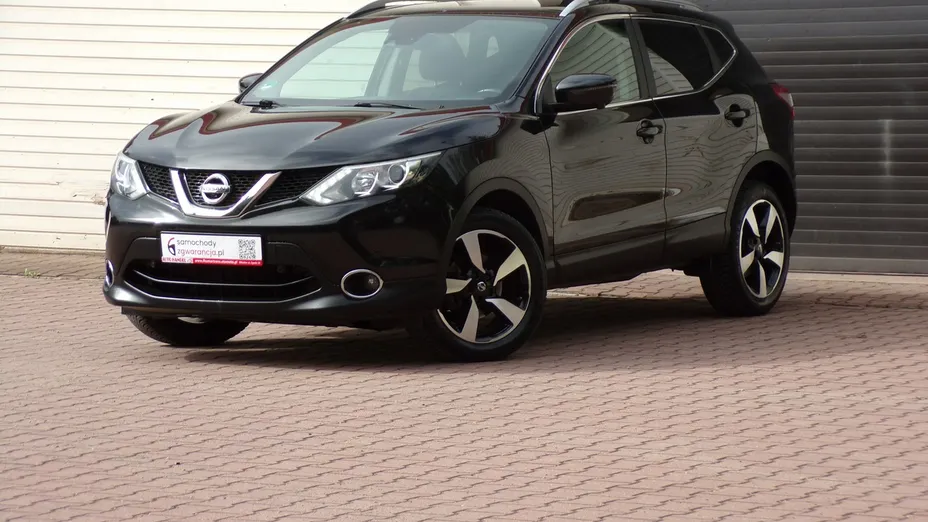 NISSAN Qashqai -