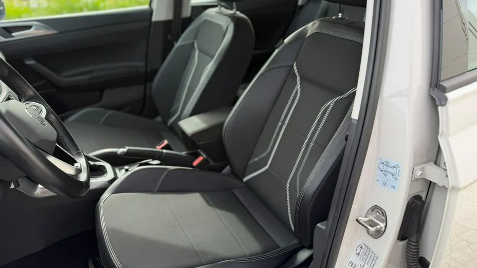 VOLKSWAGEN Taigo -