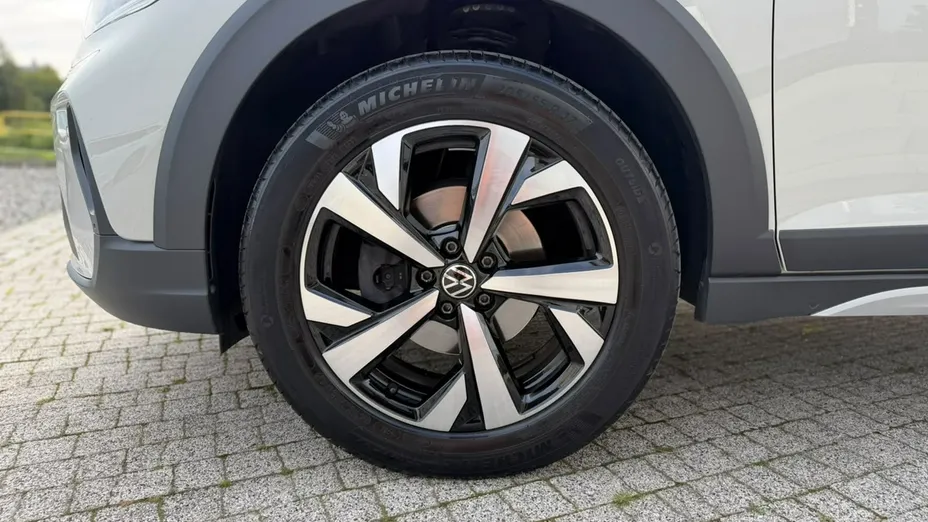 VOLKSWAGEN Taigo -