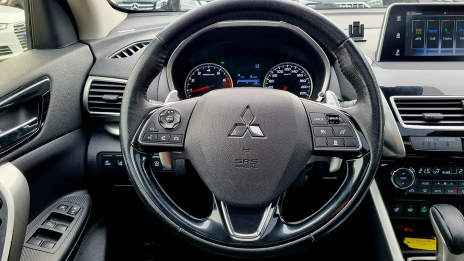 MITSUBISHI Eclipse Cross -