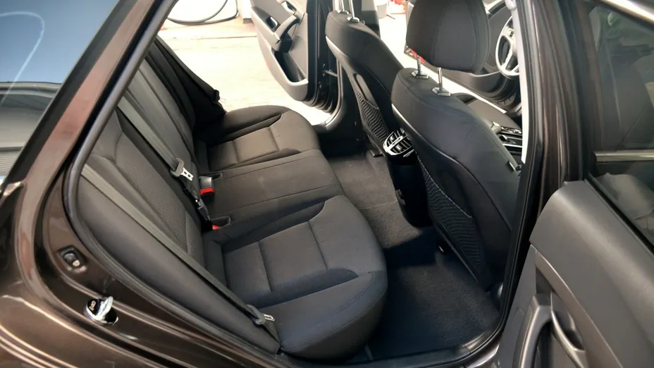 HYUNDAI i40 -