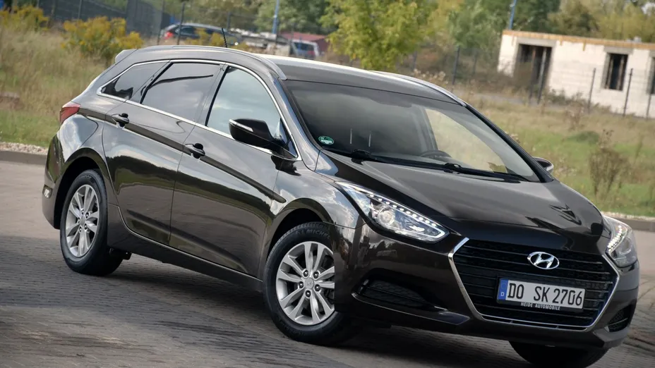 HYUNDAI i40 -