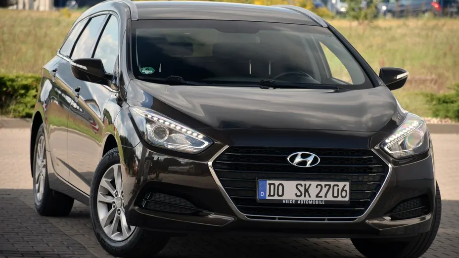 HYUNDAI i40 -
