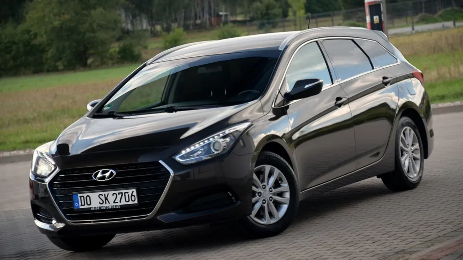 HYUNDAI i40 -
