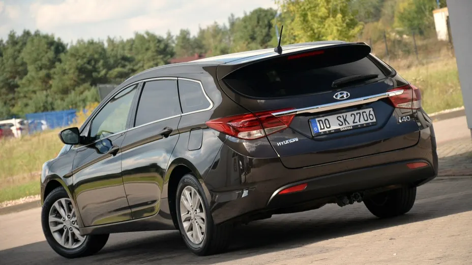 HYUNDAI i40 -