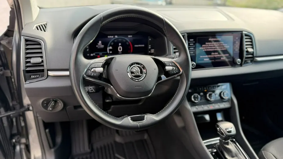 SKODA Karoq -