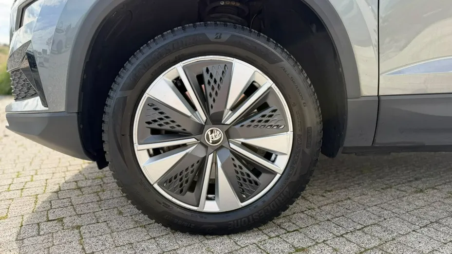 SKODA Karoq -