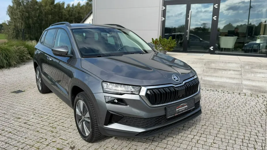SKODA Karoq -