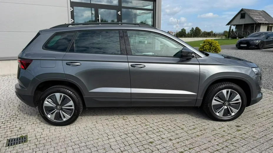 SKODA Karoq -