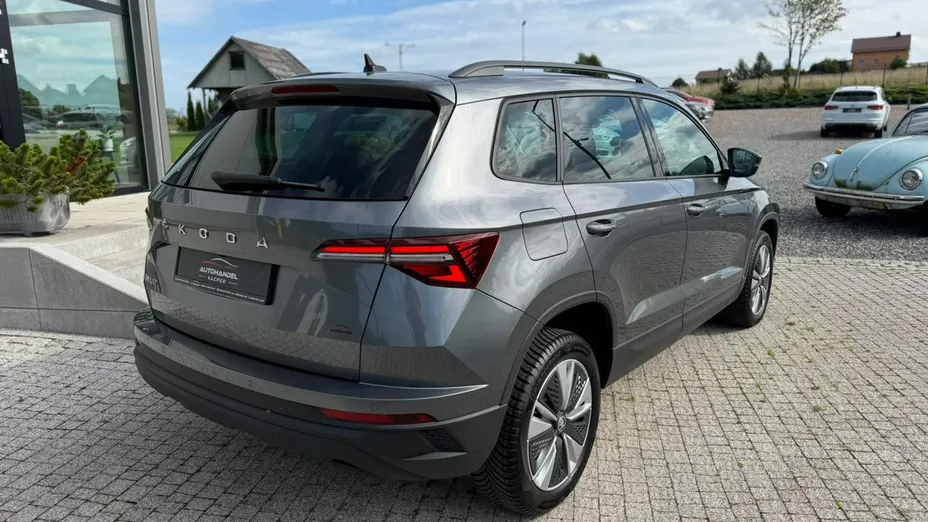 SKODA Karoq -