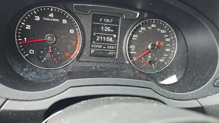 AUDI Q3 -