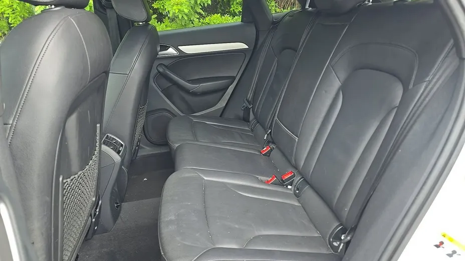 AUDI Q3 -