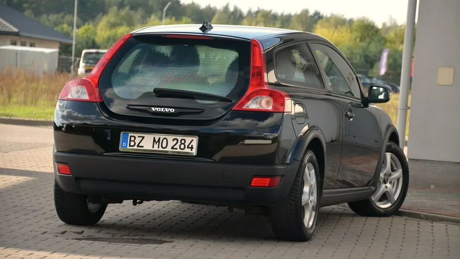 VOLVO C30 -