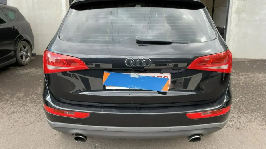 AUDI Q5 -