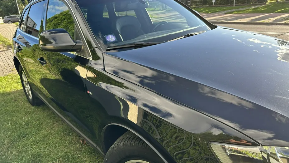 AUDI Q5 -