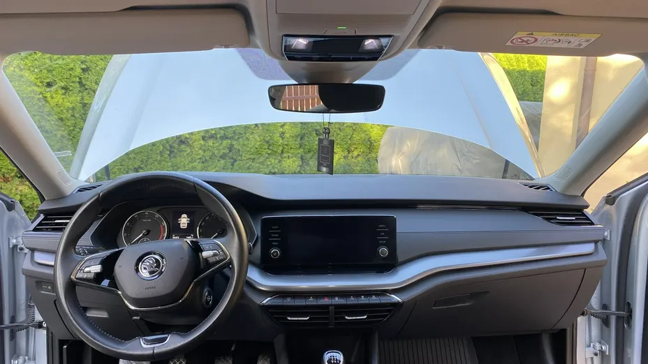 SKODA Octavia -