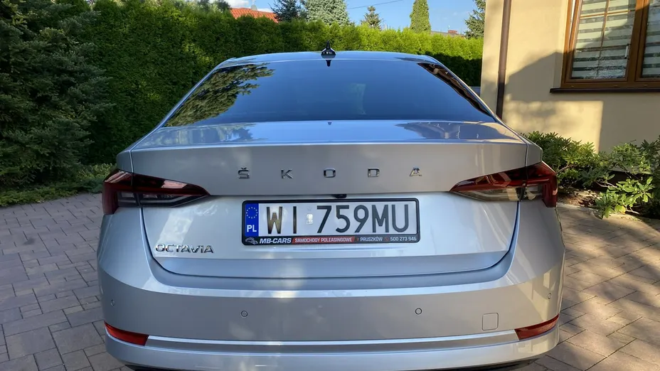 SKODA Octavia -