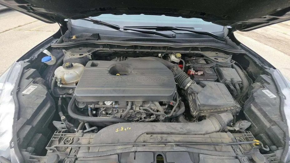 FORD Kuga -
