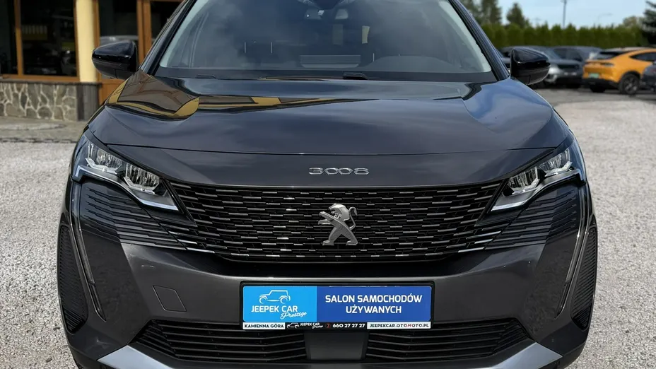 PEUGEOT 3008 -