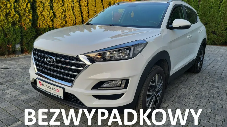 HYUNDAI Tucson -