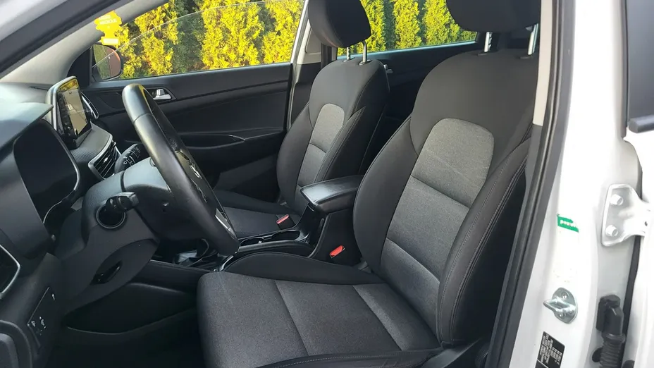 HYUNDAI Tucson -