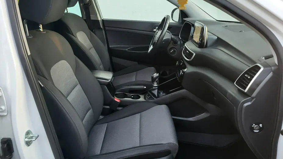 HYUNDAI Tucson -