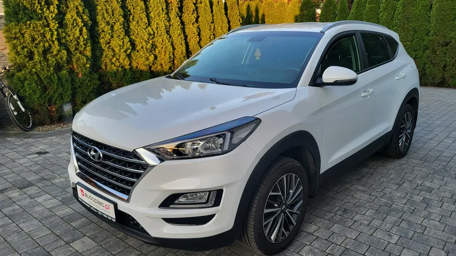 HYUNDAI Tucson -