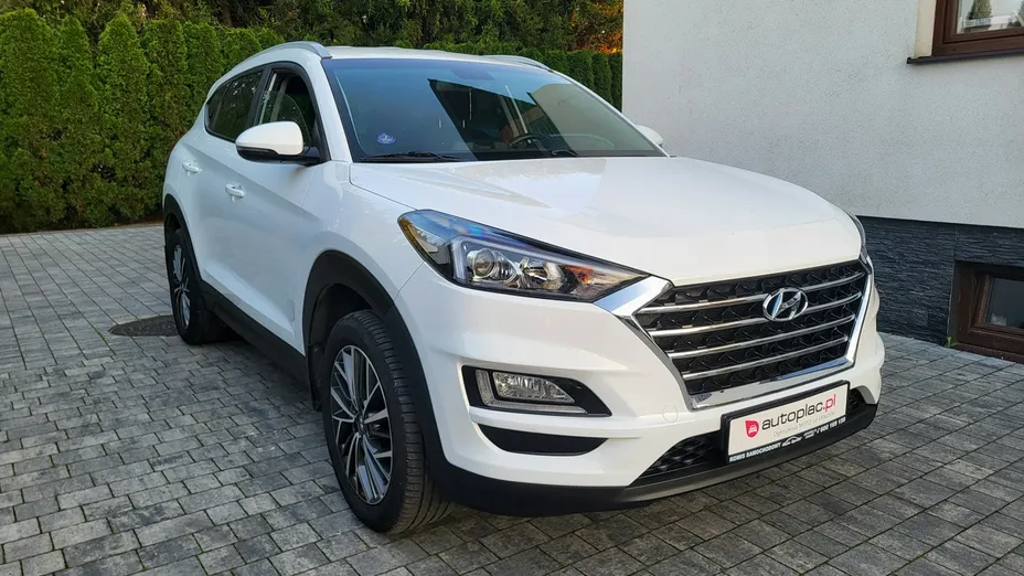 HYUNDAI Tucson -