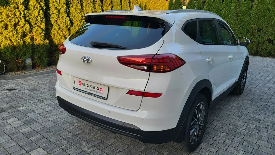 HYUNDAI Tucson -