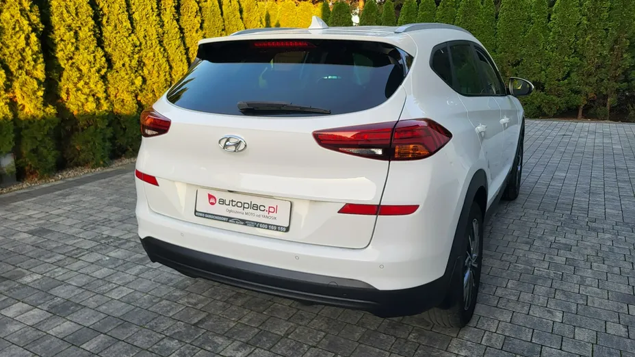 HYUNDAI Tucson -