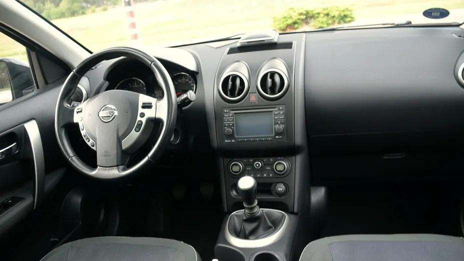 NISSAN Qashqai+2 -