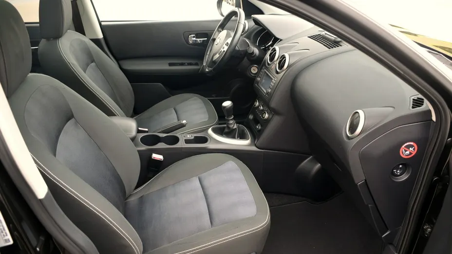 NISSAN Qashqai+2 -