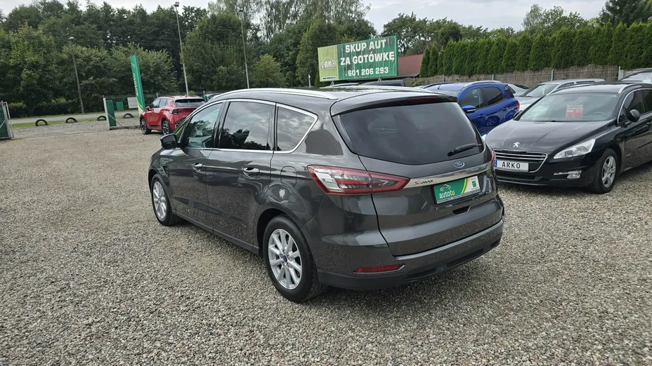 FORD S-MAX -