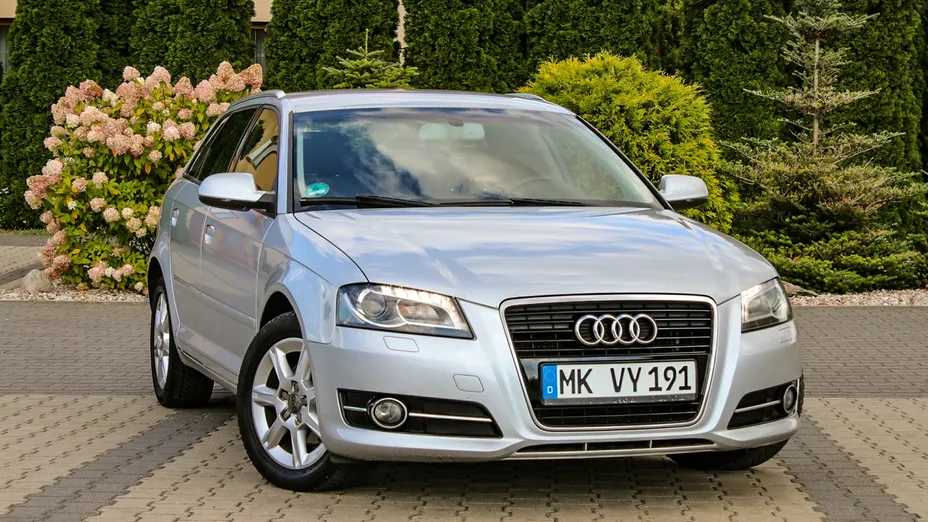 AUDI A3 Sportback -